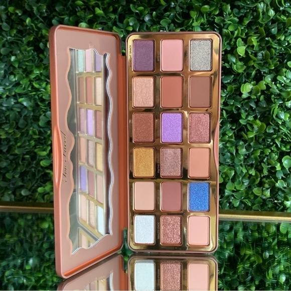 Too Faced Better Than Chocolate Eyeshadow Palette | NEW | Price FIRM - Picture 6 of 16